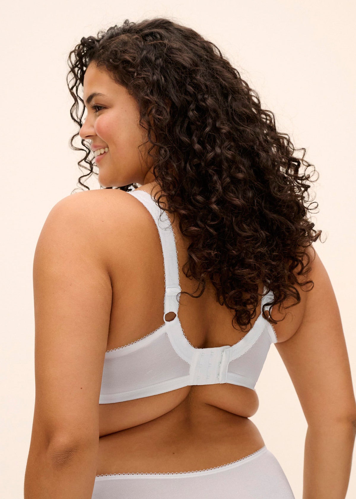 elomi Morgan White Stretch Banded Bra