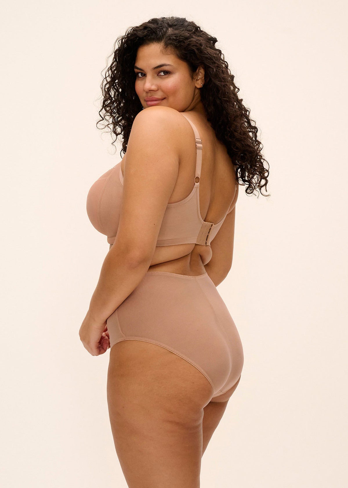 elomi Matilda Cafe Au Lait Plunge Bra